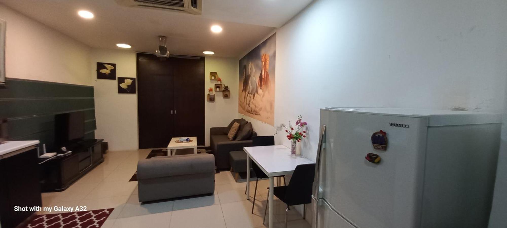 One Maxim Residence At Taragon Kuala Lumpur Exterior foto